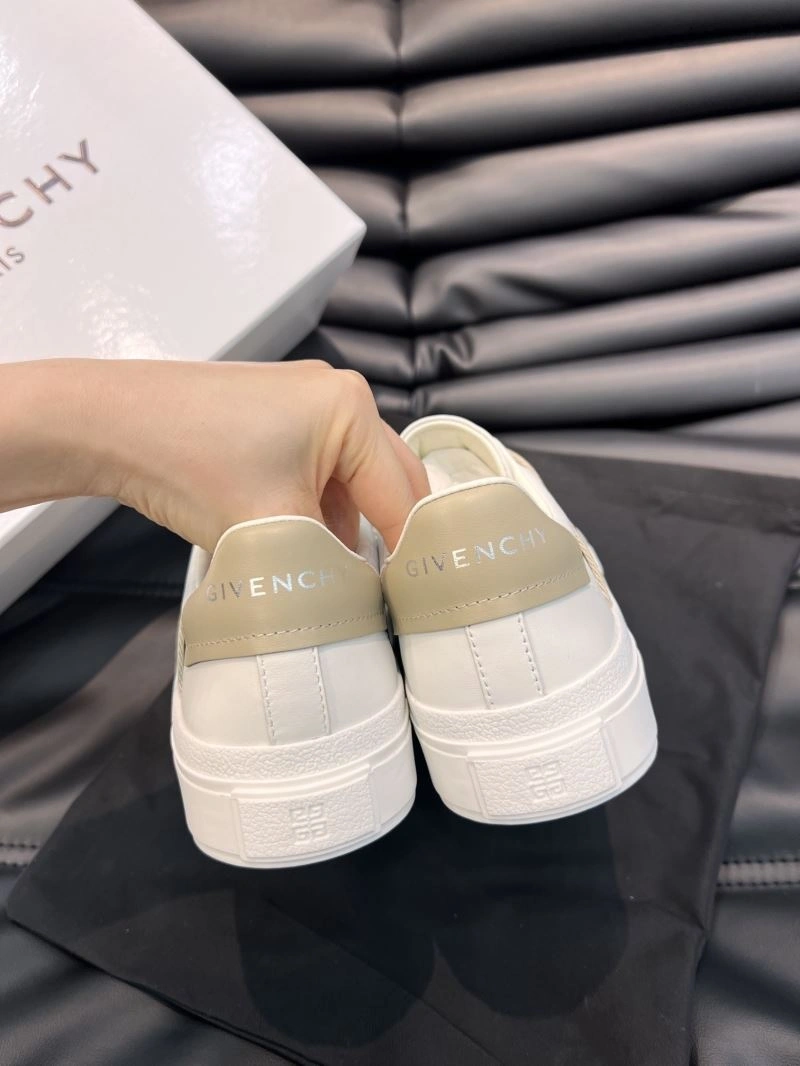 Efficient Gxvxnchy Sneakers 154894