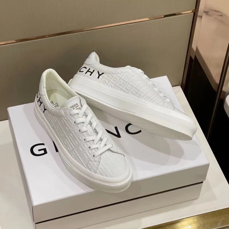 Gxvxnchy Sneakers Bold 154887