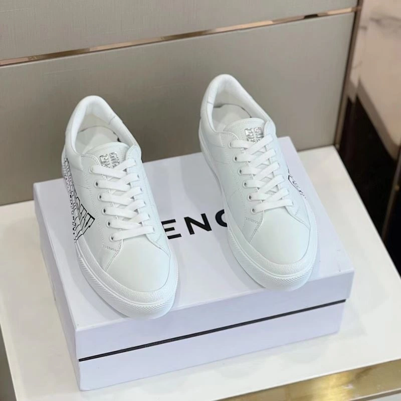 Sleek Gxvxnchy Sneakers 154886