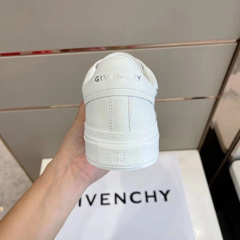 Sleek Gxvxnchy Sneakers 154886