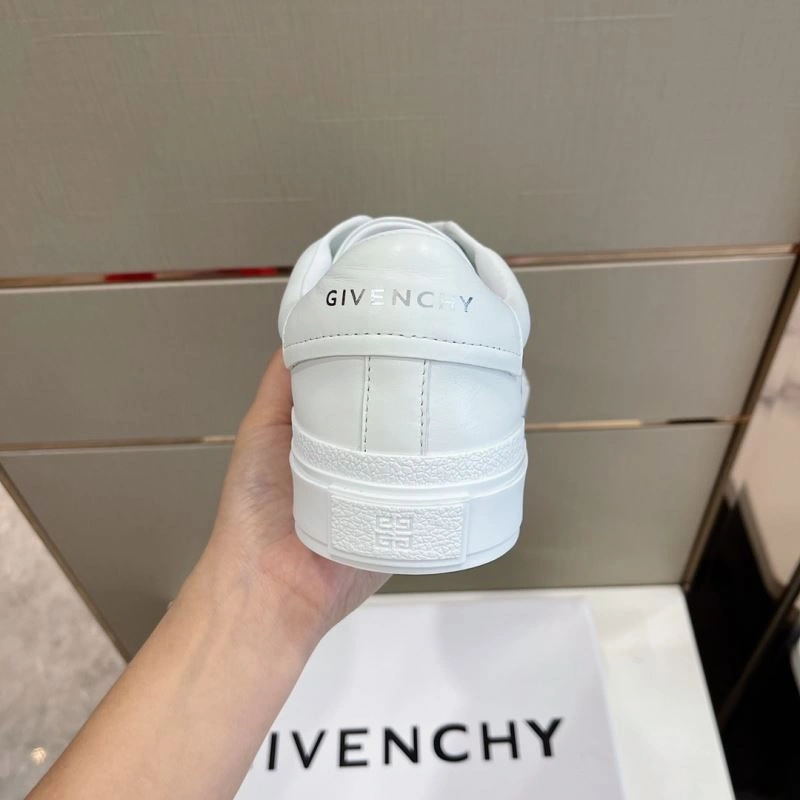 Gxvxnchy Sneakers UrbanStyle 154902