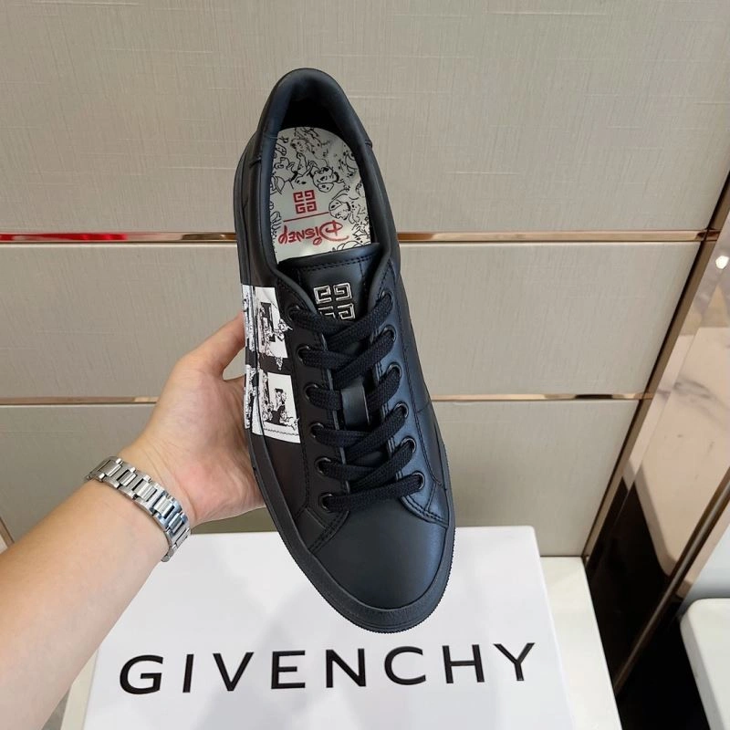Gxvxnchy Sneakers Compact 154891
