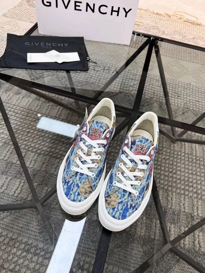 GoodFit Gxvxnchy Sneakers 154884