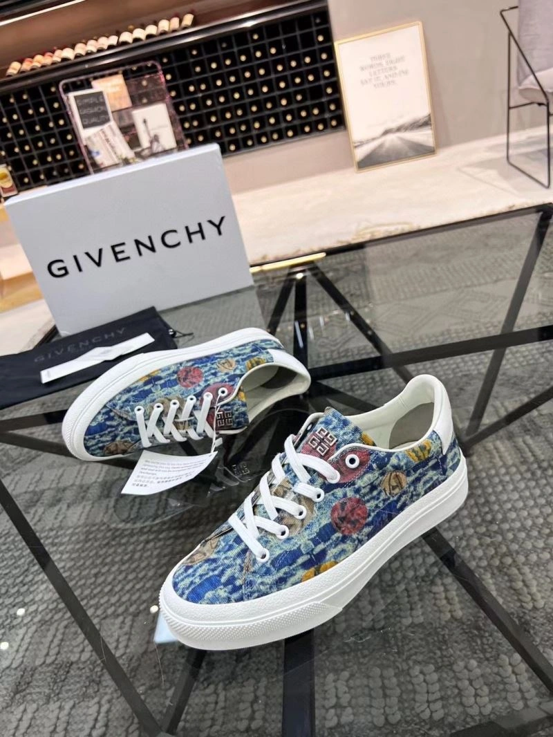 GoodFit Gxvxnchy Sneakers 154884
