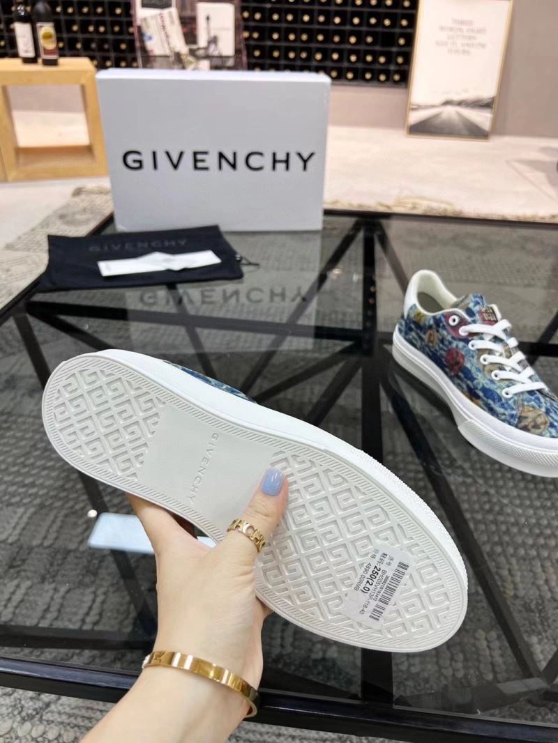 GoodFit Gxvxnchy Sneakers 154884