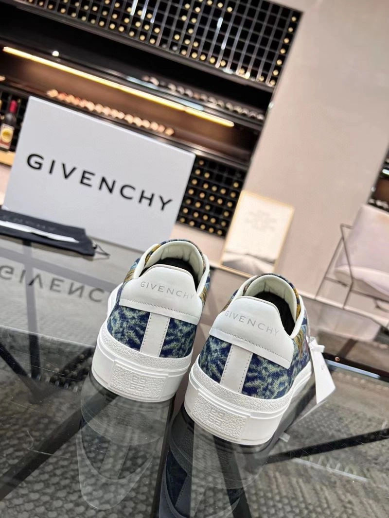 GoodFit Gxvxnchy Sneakers 154884