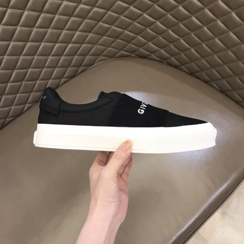 Durable Gxvxnchy Sneakers 154877