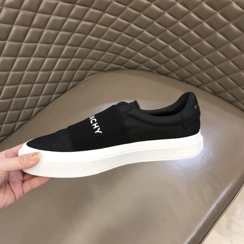Durable Gxvxnchy Sneakers 154877