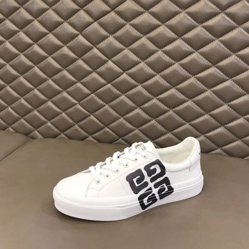 TopPick Gxvxnchy Sneakers 154874