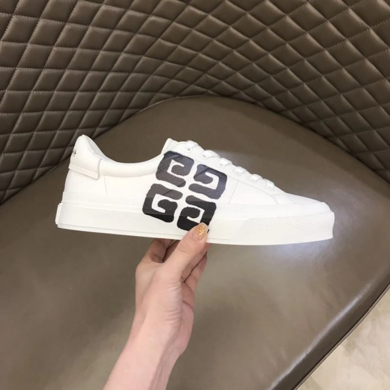 TopPick Gxvxnchy Sneakers 154874