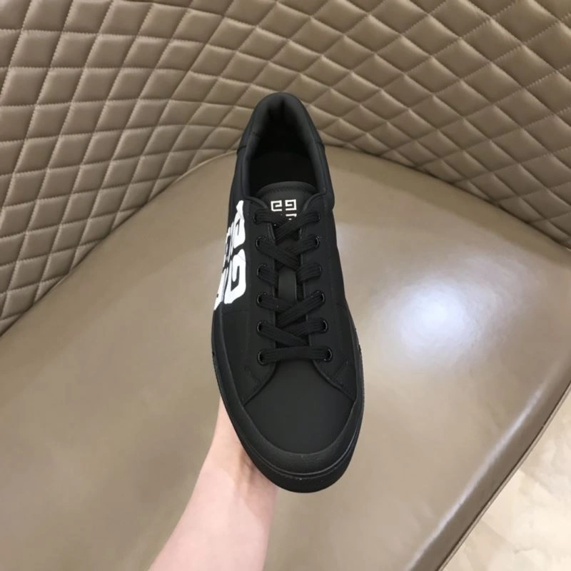 Sleek Gxvxnchy Sneakers 154875