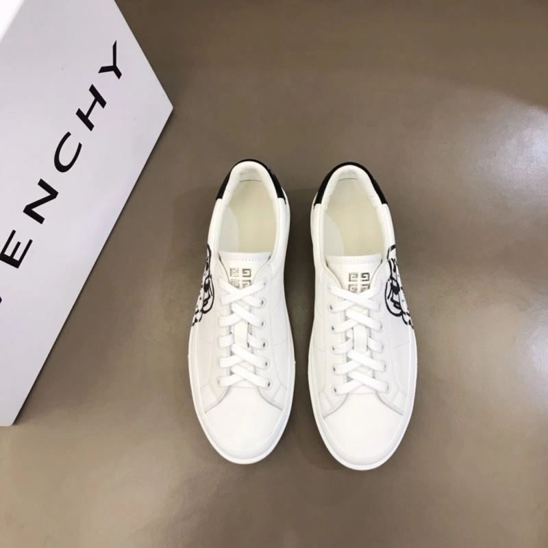NewStyle Gxvxnchy Sneakers 154872
