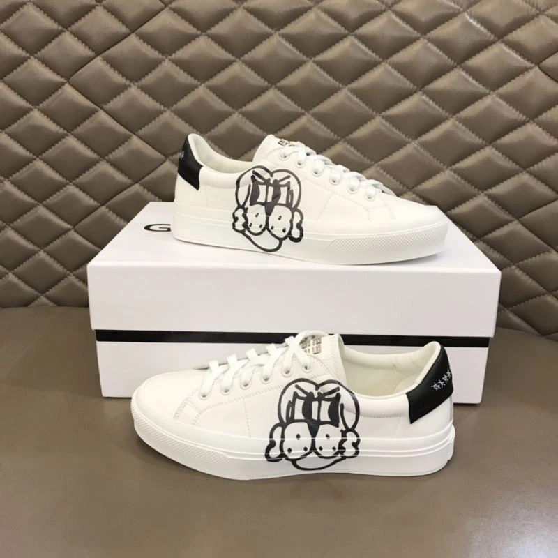 NewStyle Gxvxnchy Sneakers 154872