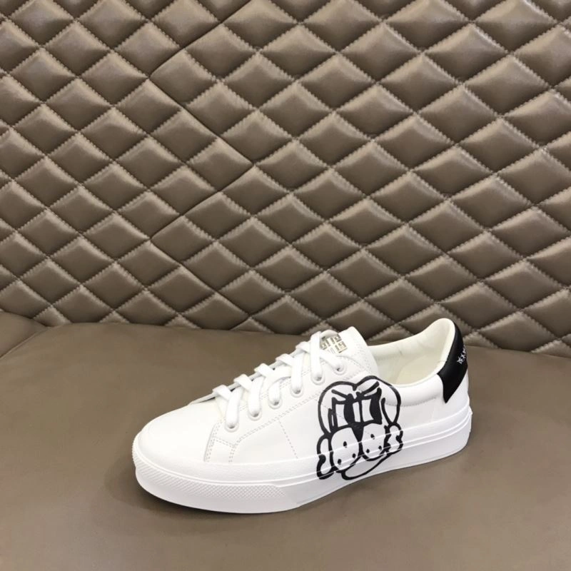 NewStyle Gxvxnchy Sneakers 154872