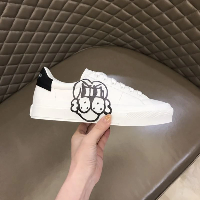 NewStyle Gxvxnchy Sneakers 154872