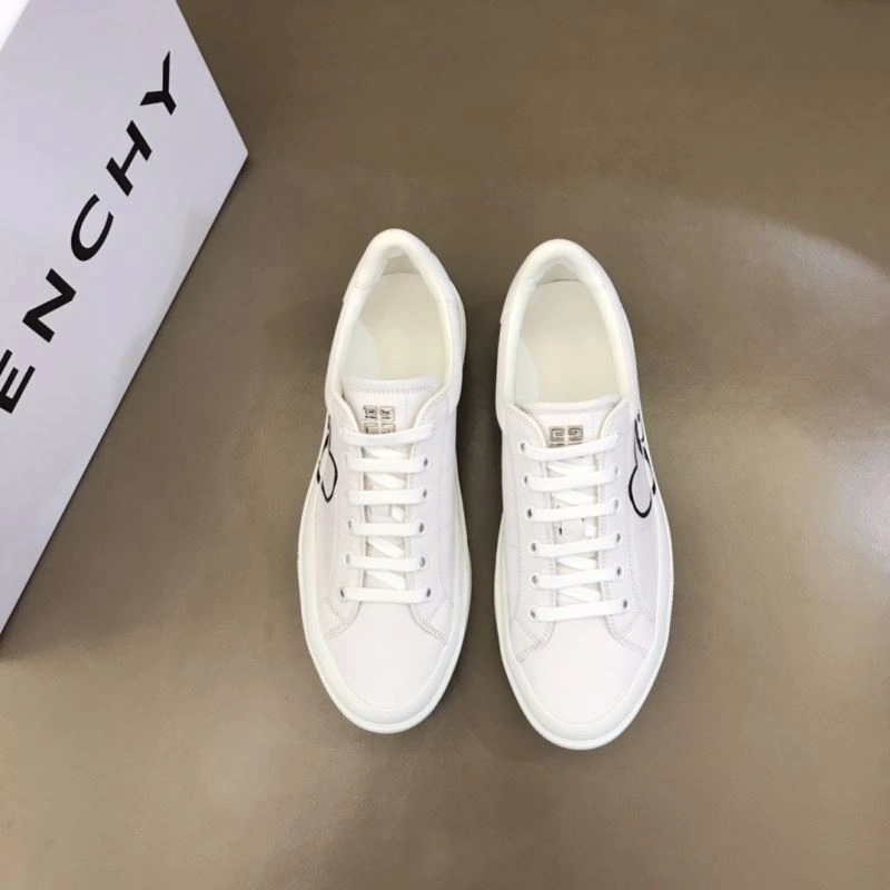 Gxvxnchy Sneakers GoAnywhere 154870
