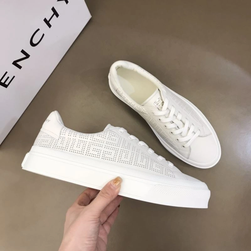 Popular Gxvxnchy Sneakers 154869