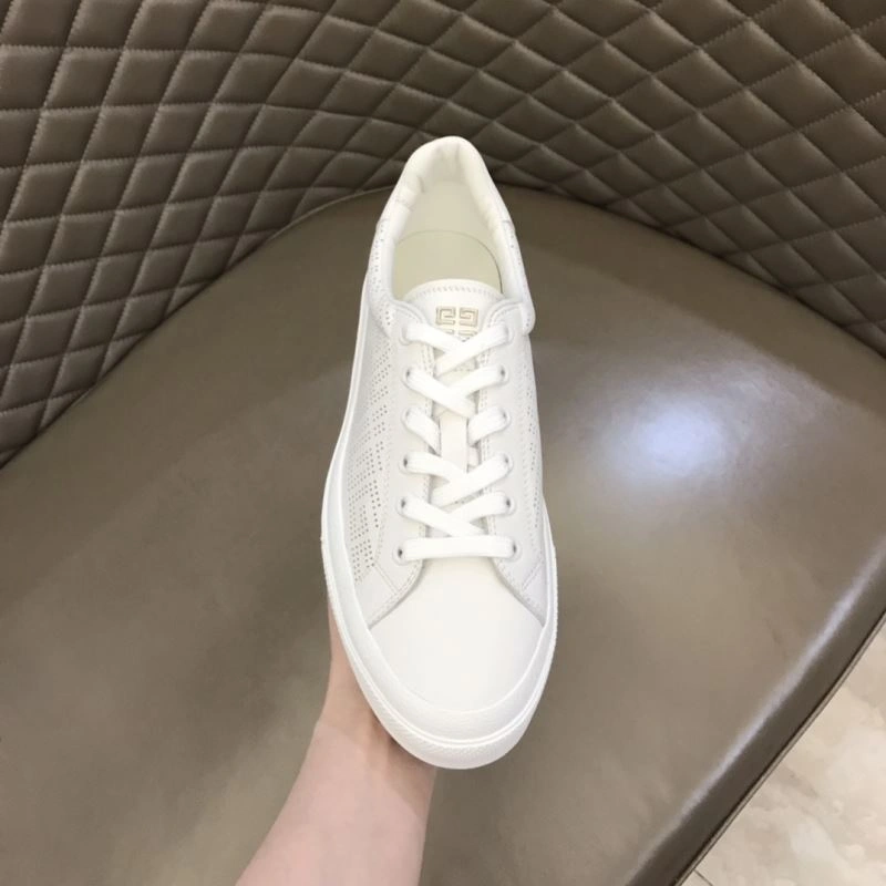 Popular Gxvxnchy Sneakers 154869