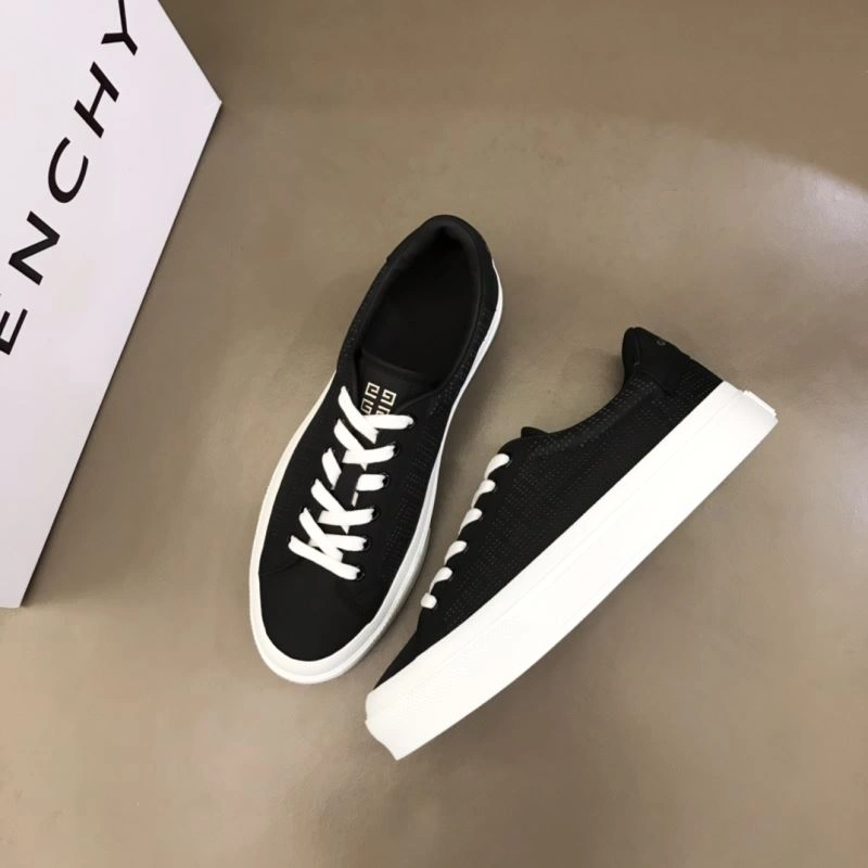 Gxvxnchy Sneakers Flexible 154868
