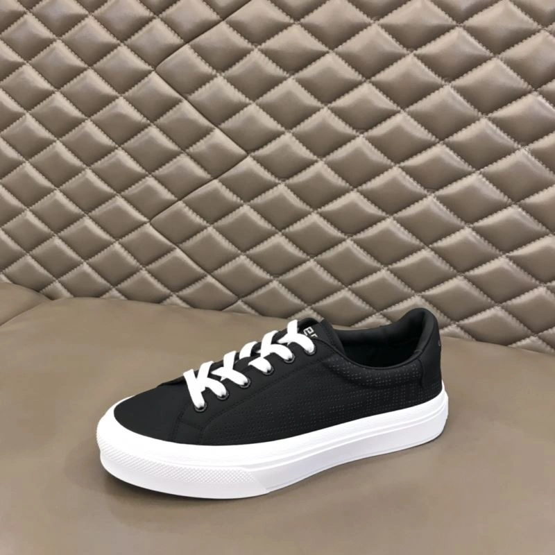 Gxvxnchy Sneakers Flexible 154868