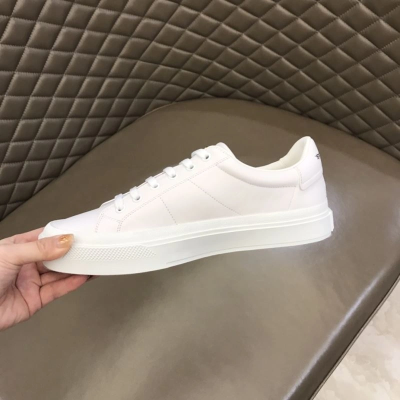 Gxvxnchy Sneakers WellDesigned 154865