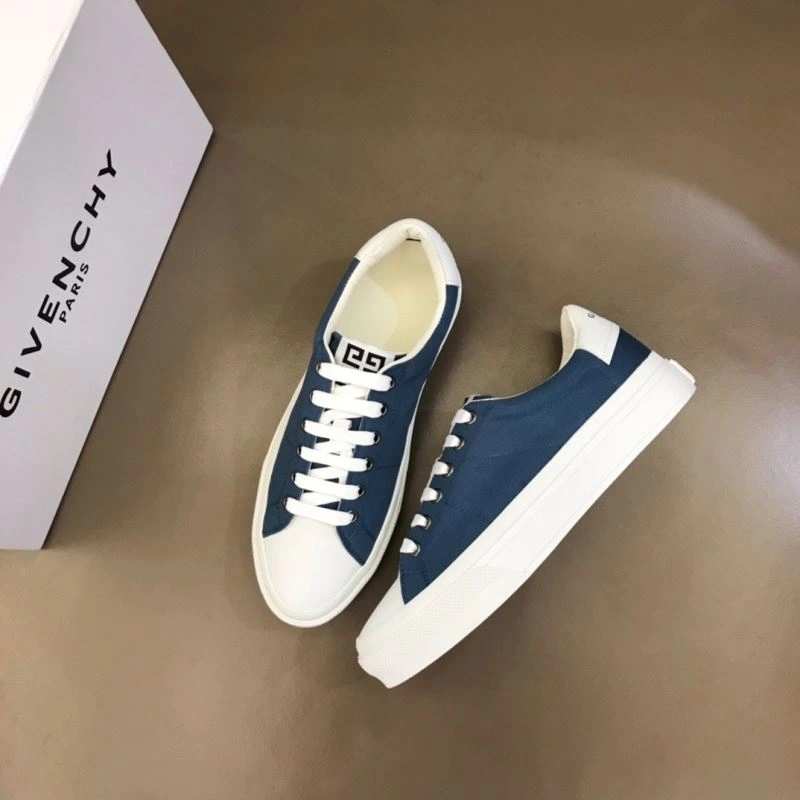 Lightweight Gxvxnchy Sneakers 154861