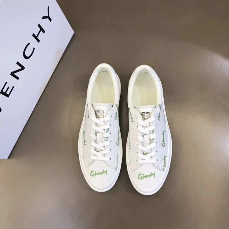 Modern Gxvxnchy Sneakers 154857