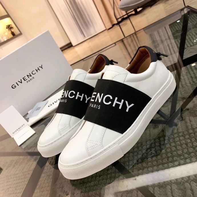 Gxvxnchy Sneakers Trendsetting 154845