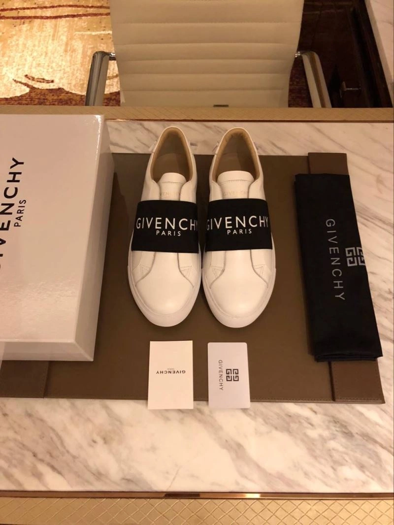 GoAnywhere Gxvxnchy Sneakers 154847