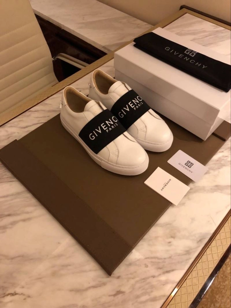 GoAnywhere Gxvxnchy Sneakers 154847
