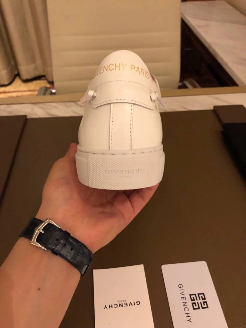 GoAnywhere Gxvxnchy Sneakers 154847