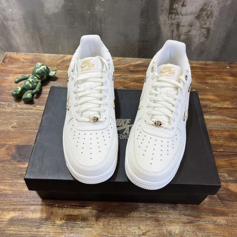 Bold Nxkx Sneakers 200518