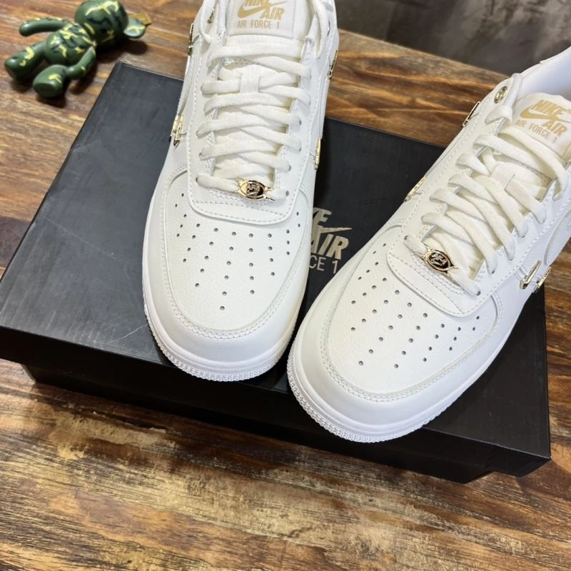 Bold Nxkx Sneakers 200518