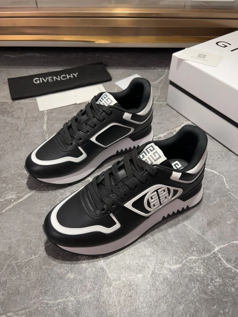 Gxvxnchy Sneakers StreetReady 154850