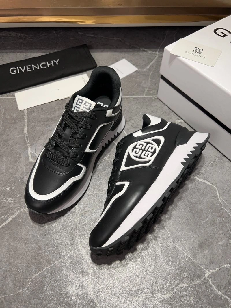 Gxvxnchy Sneakers StreetReady 154850