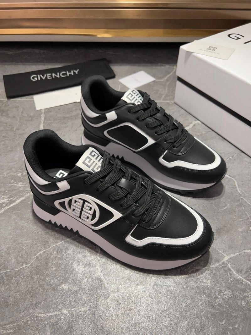 Gxvxnchy Sneakers StreetReady 154850