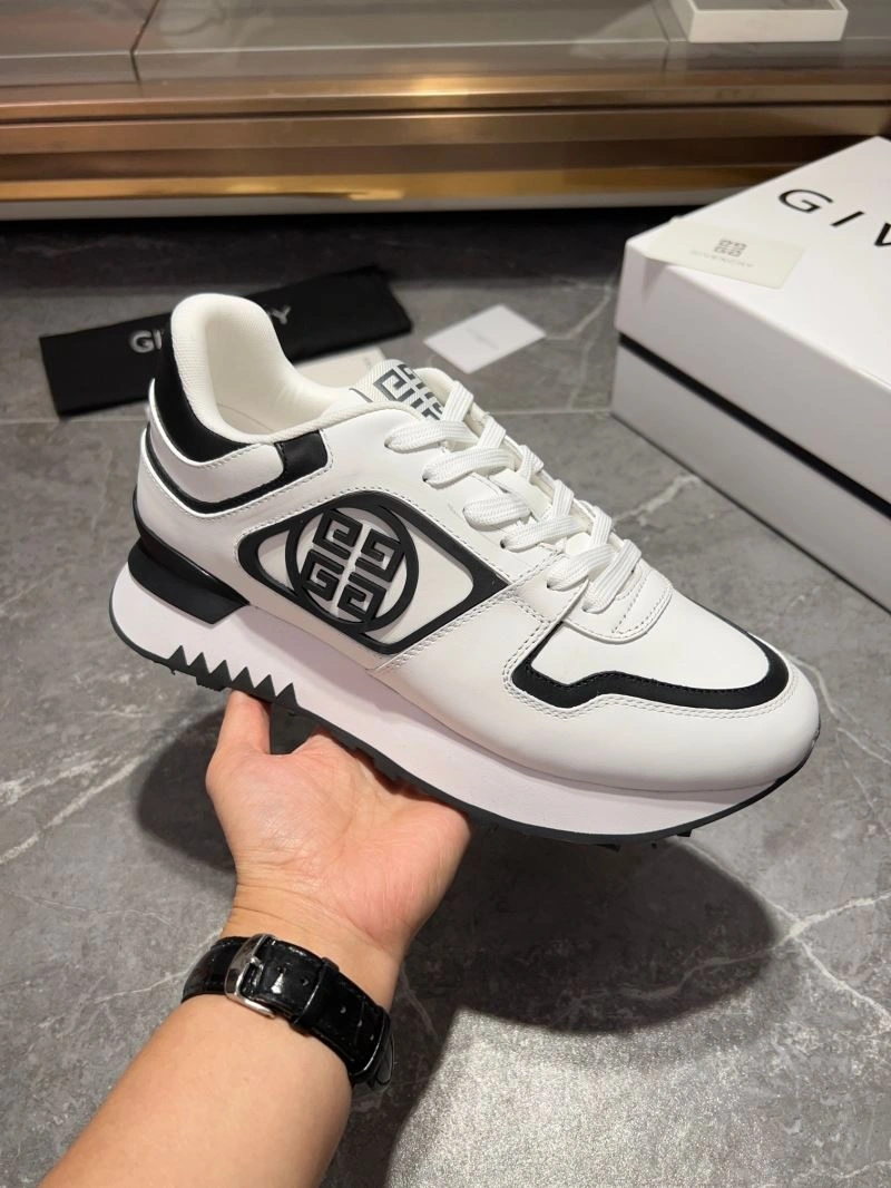 Sophisticated Gxvxnchy Sneakers 154858
