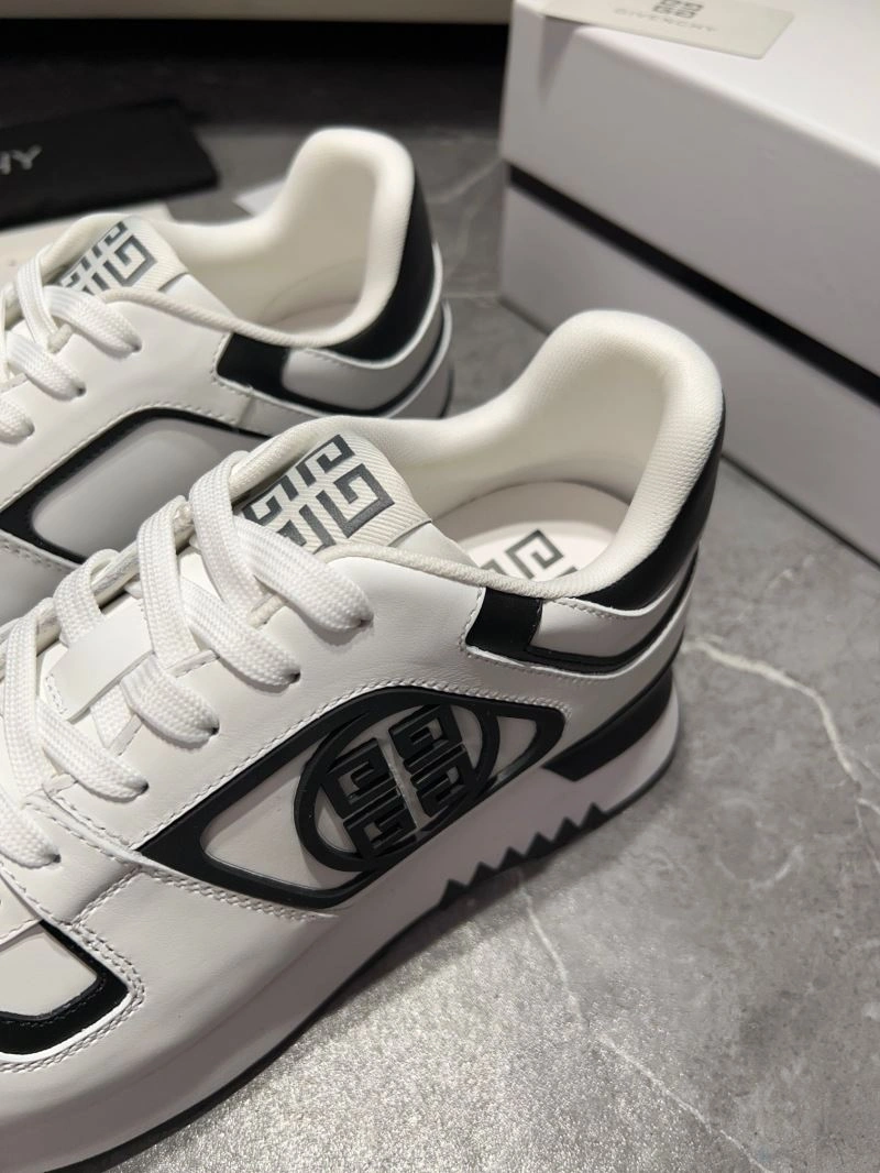 Sophisticated Gxvxnchy Sneakers 154858