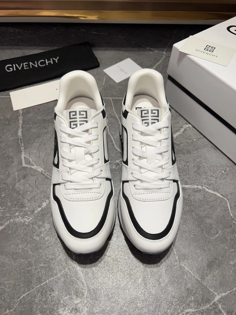 Sophisticated Gxvxnchy Sneakers 154858