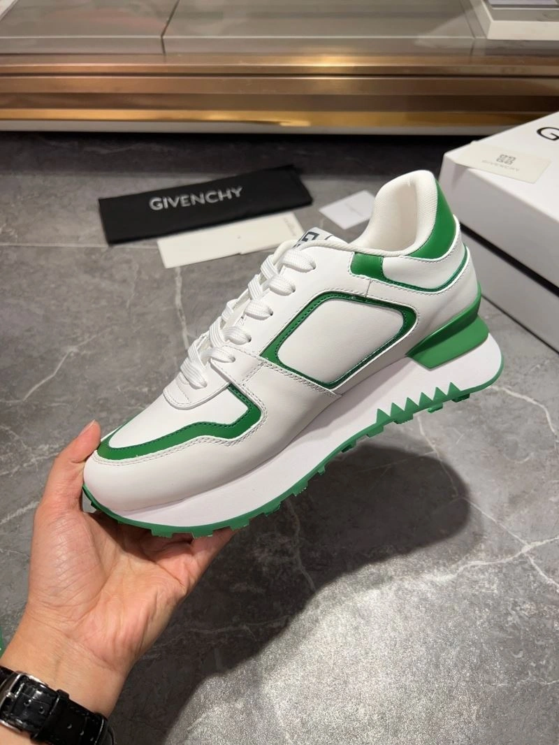 Gxvxnchy Sneakers Affordable 154855