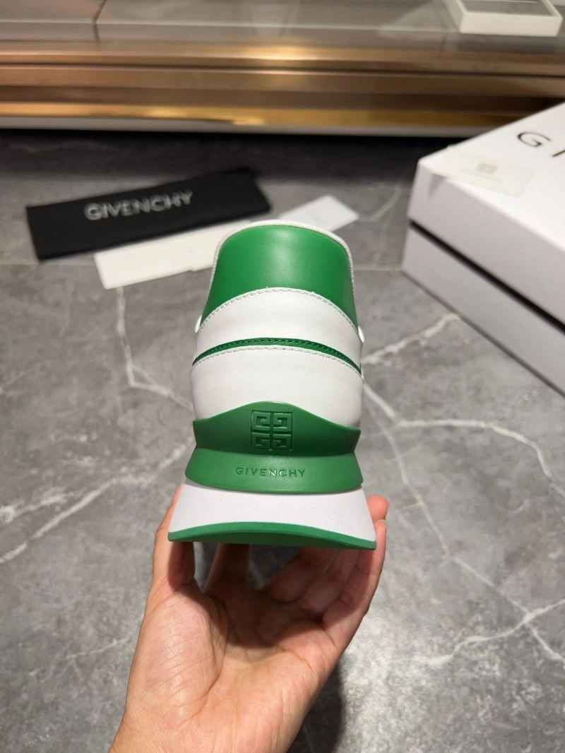 Gxvxnchy Sneakers Affordable 154855