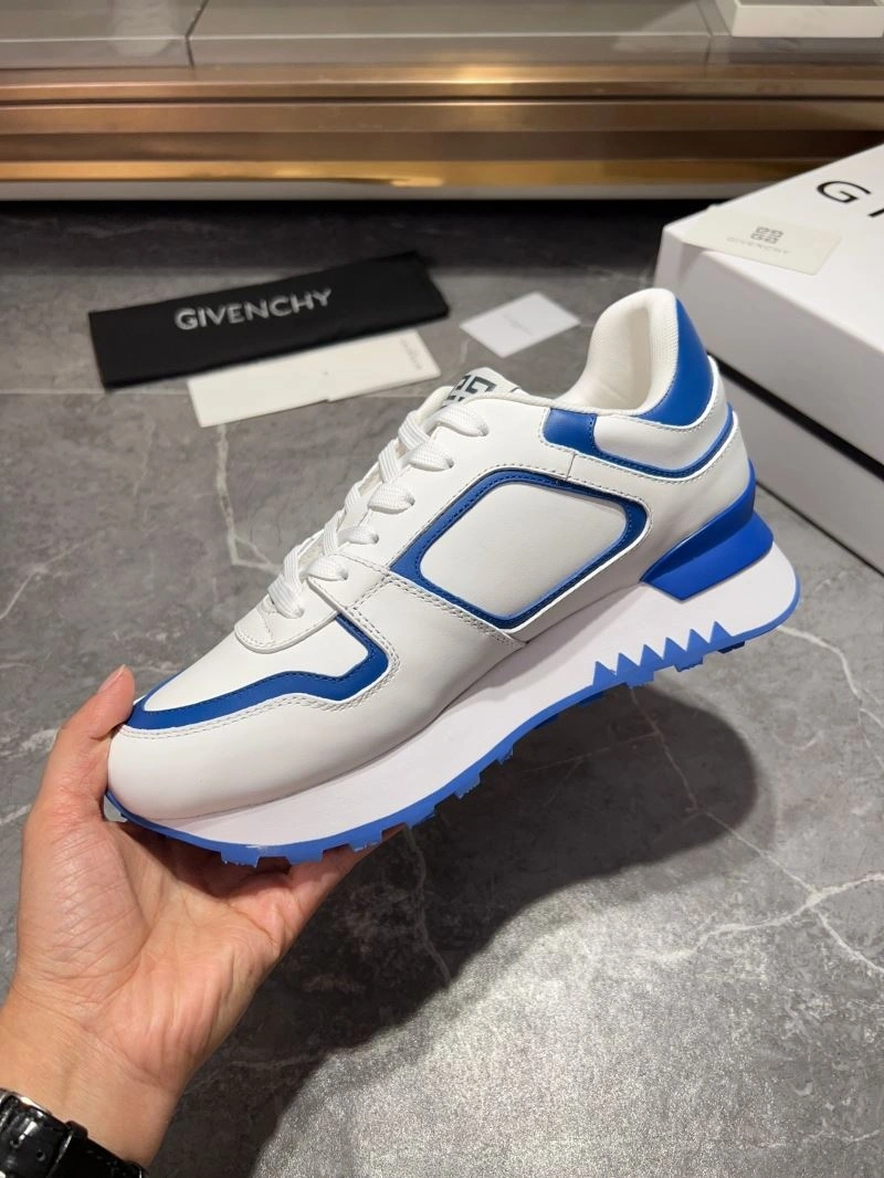 Resilient Gxvxnchy Sneakers 154848