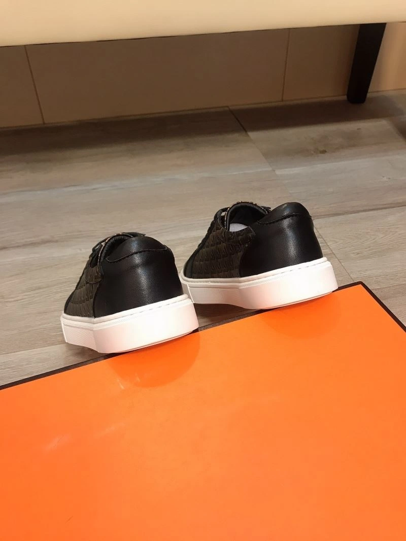 Resilient Armxnx Sneakers 109020