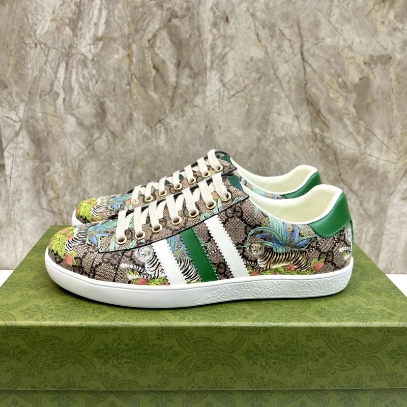 Versatile Gxccx Sneakers 166887