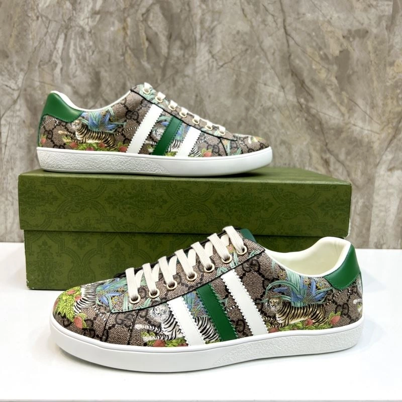 Versatile Gxccx Sneakers 166887