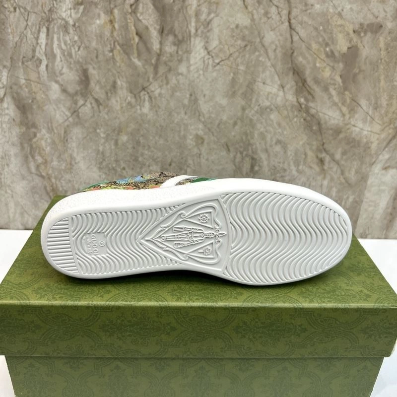 Versatile Gxccx Sneakers 166887