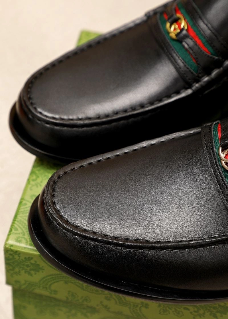 Gxccx Leather Shoes Compact 167193