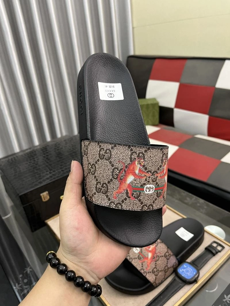 EyeCatching Gxccx Slippers 167083