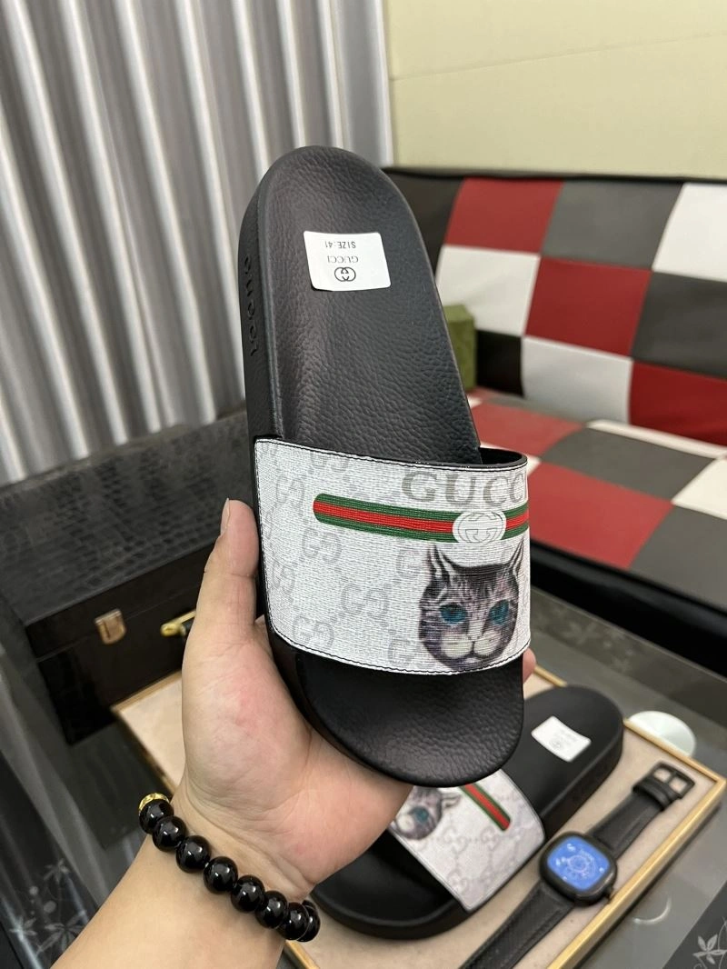 Affordable Gxccx Slippers 167053