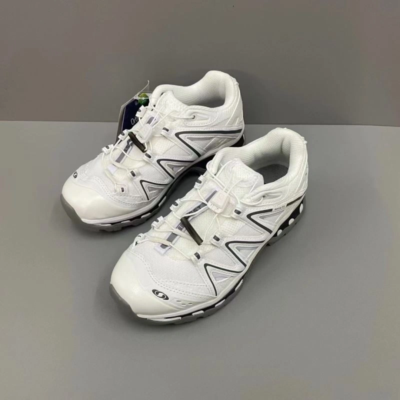 Versatile Othxr Sneakers 217244